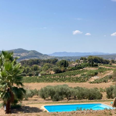 La Venturonne Appartement Neuf Rez De Jardin 45 M2 Vue Mer Et Vignes 10 Mn Des Plages Le Beausset Bagian luar foto